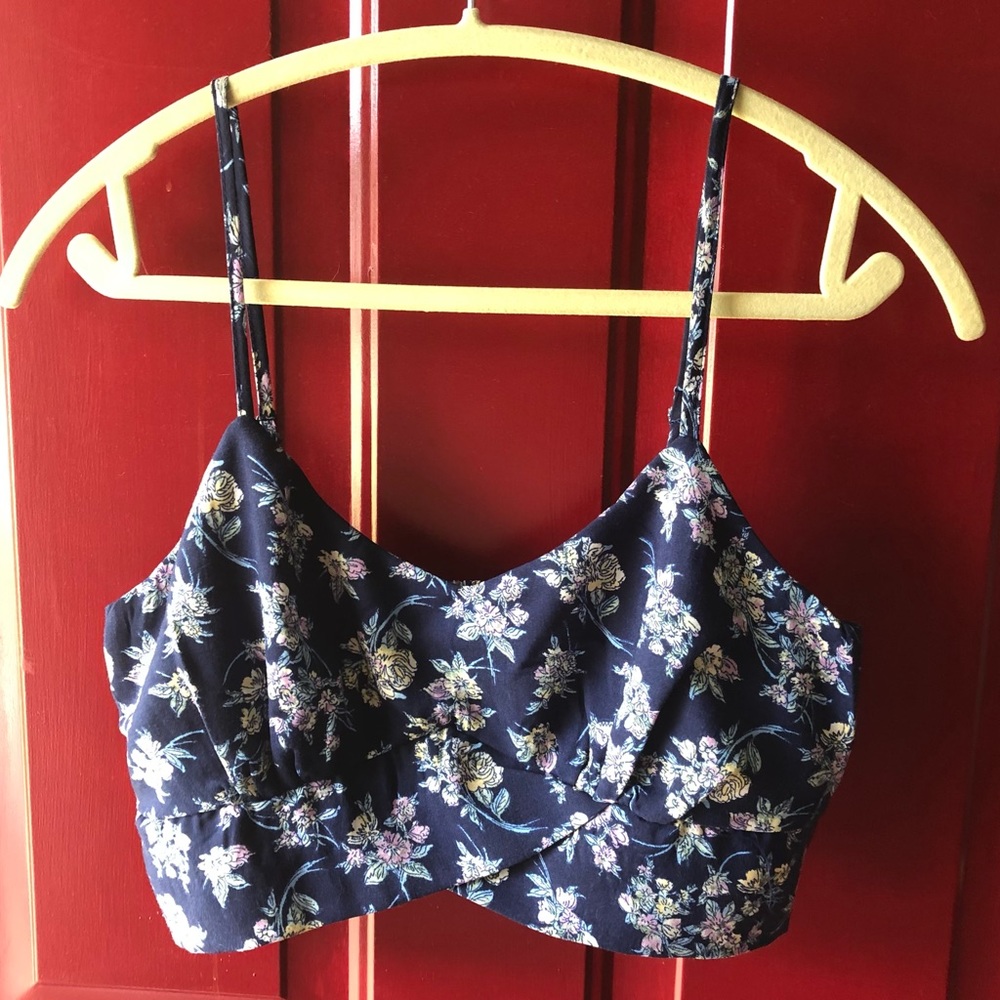 BOG COLLECTIV BANDEAUX TOP. ELASTIC SMOCKING ON THE BACK FOR A PERFECT FIT!